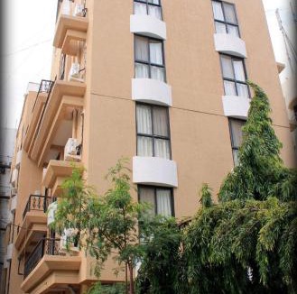 Viman Nagar Bed & Breakfast | Magnus Calypso Suites Viman Nagar, Pune