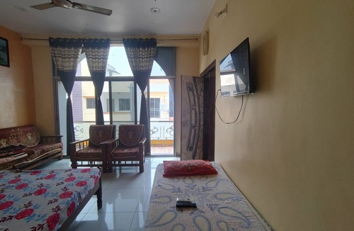 Rajpipla House | MAHAKALI HOMESTAY