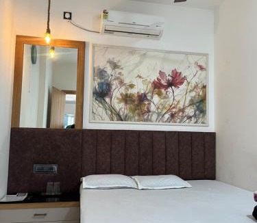 Siliguri Hotel | Mahaveer Lodge