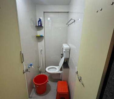 Kolhapur Hotel | Mahayaatri Niwas