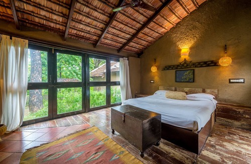 Avarghani Hotel | Mahua Vann Pench