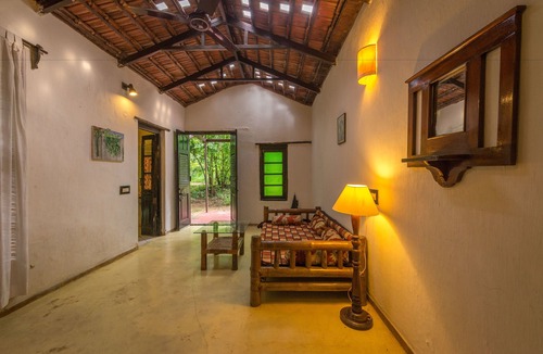 Avarghani Hotel | Mahua Vann Pench
