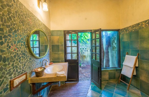 Avarghani Hotel | Mahua Vann Pench