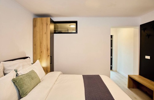 Cornu Hotel | Maison 7 Poiana Domnitorilor