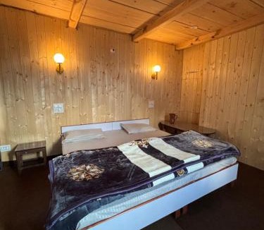 Bhatwari House | Majestic Heights Homestay