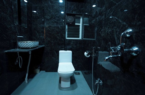 Pune Hotel | Majestic Inn