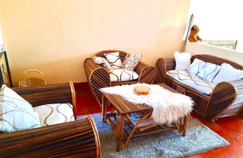 Moshi Bed & Breakfast | Make memorable moments in Moshi with Faraja's Homestay