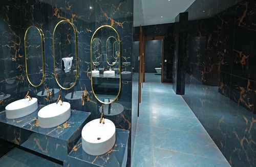 Todupulai Resort | Malankara palace lake view resort & spa