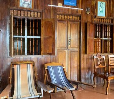 Aryad South Hotel | Malayalam Lake Resort