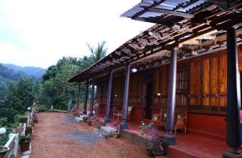 Adimaly Villa | Malayoram Heritage Villa Munnar