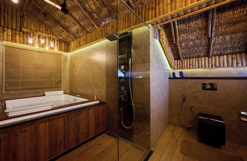 Kuzhuppilly Resort | Maliekal Heritance Cherai