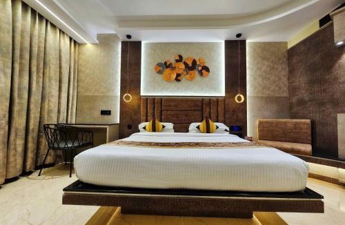 Kamalapur Hotel | Malligi,Hampi