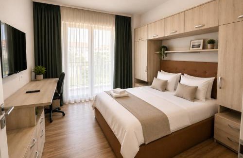 Constanta Apartment | MAMAIA LAKE APARTMENTS