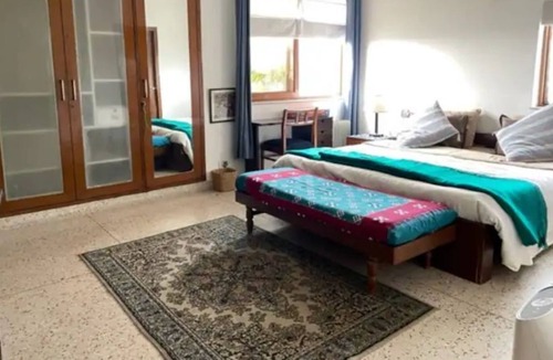 Malviya Nagar Apartment | Mango tree apartment in heart of South Delhi