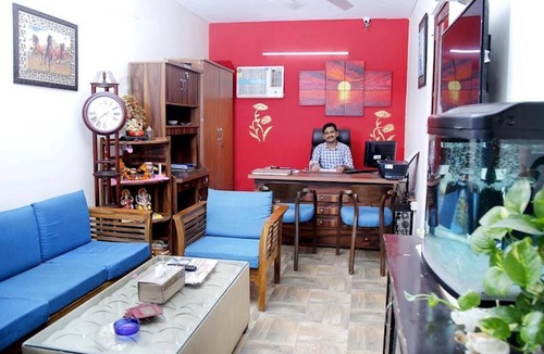 South Extension House | Maplewood Guest House, Neeti Bagh, New Delhiit is a Boutiqu Guest House - Room 2
