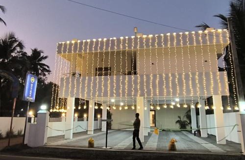 Kanichukulangara Hotel | Marari A R Residency