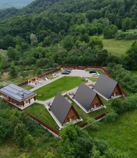 Pausesti-Maglasi Ski Chalet | Mareva House Căsuțe A frame Chalet