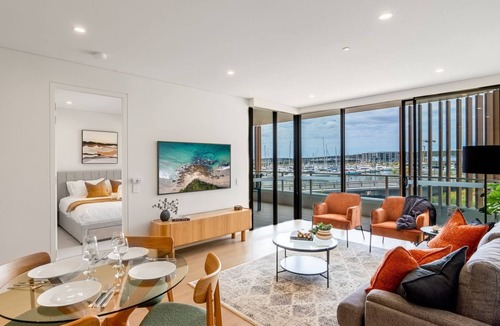 Shell Cove House | Marina Getaway ~ Satisfying ocean view with the sea breeze!