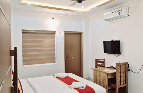 Alwaye Hotel | MARINA SUITES AIRPORT HOTEL