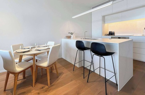 Shell Cove Apartment | Marina Vista - Waterfront Apartment