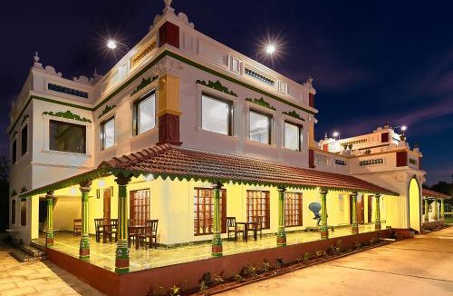 Paiyanur Resort | Marutham Village Resort