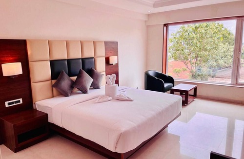 Dharwad Hotel | Mastiff Grand Dharwad