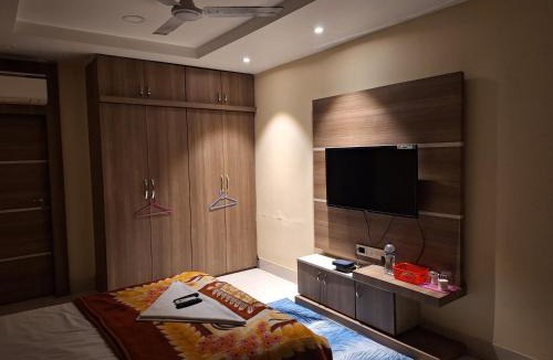 Kalighat House | Mavenoak Dreams B&B