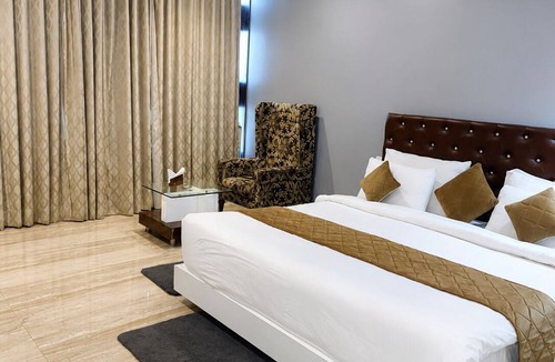Etawah Hotel | Max Hotel&Resturant