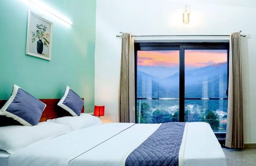 Thalayathimund Hotel | May Flower Cottage