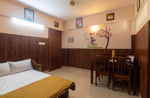 Nedumbassery Apartment | Mayflower Airport Launge -Free Pickup Or Drop to Cochin Airport
