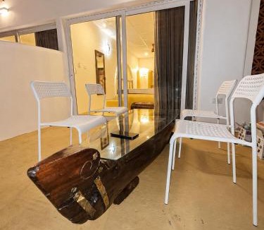 Malpe Bed & Breakfast | Mayura sea view