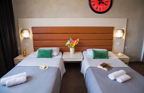 Craiova Hotel | Mbi Travel Inn