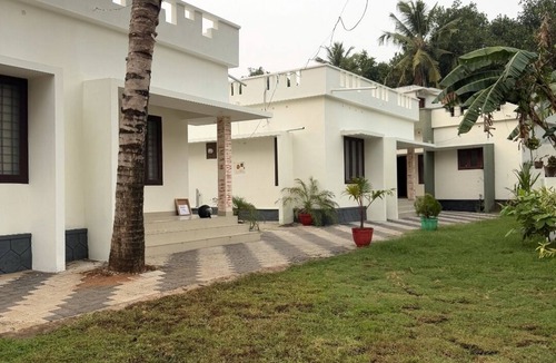 Edava Villa | Mcday Villa Stay offers clean rooms, friendly service and a relaxing stay here.