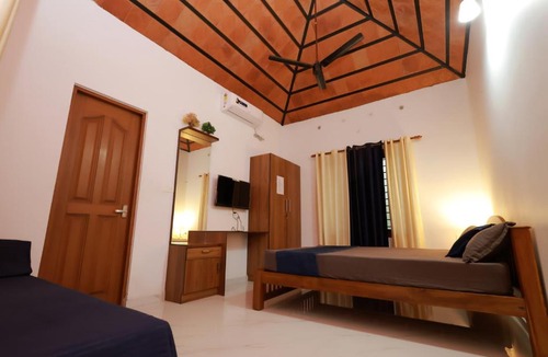 Mararikulam House | MeadowView Cottage Marari