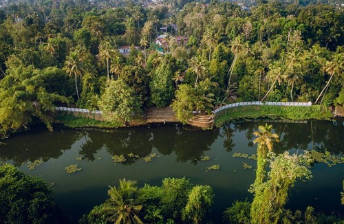 Perumbaikad House | Meenachil Creek Homestay