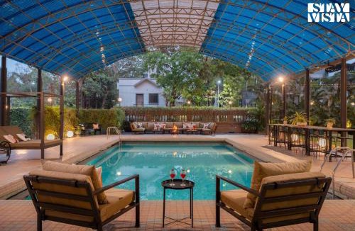 Rao Colony Villa | Mehta Mansion by StayVista - A Villa with a Swimming Pool and Pool Table