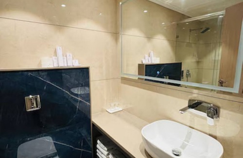 Airoli Hotel | Melior Inn