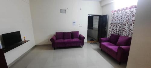 Serilingampally House | Melody Rooms in a Shared Flat, Apartment