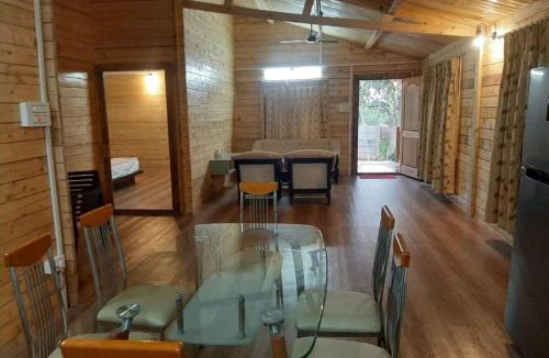 Chevella House | Melody-Wooden Cottage with Private Pool