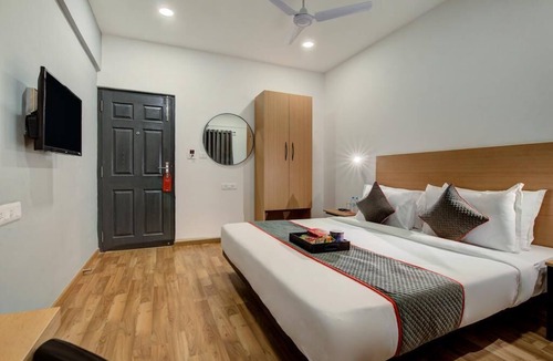 Nagavara Hotel | Memorable stay with Modern Design Artwork Rooms