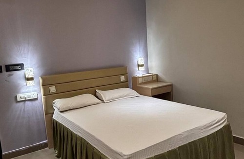 Gwalior Hotel | Mestays