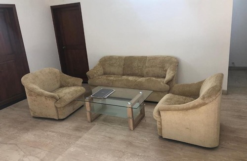 Kalyani Nagar Apartment | MH12 Services Luxury Room Kalyani Nagar