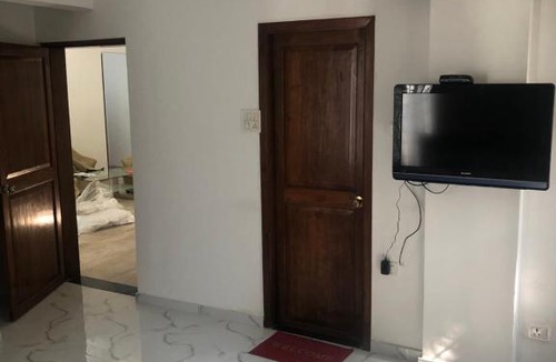 Kalyani Nagar Apartment | MH12 Services Luxury Room Kalyani Nagar
