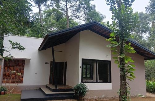 Poovar Villa | Mini Meadow