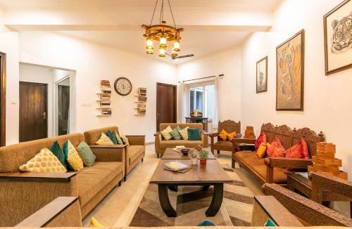 Bhimtal Villa | Mistletoe House by VEO - Part of StayVista