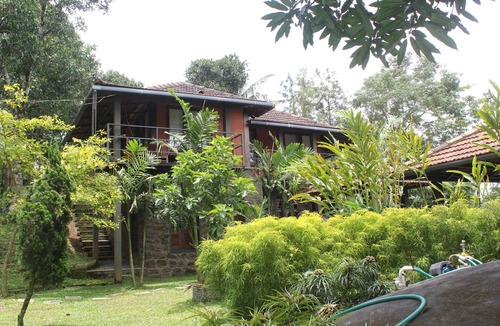 Udumbanchola Cottage | Misty Hogans-A Hill station Holiday Home nr Munnar