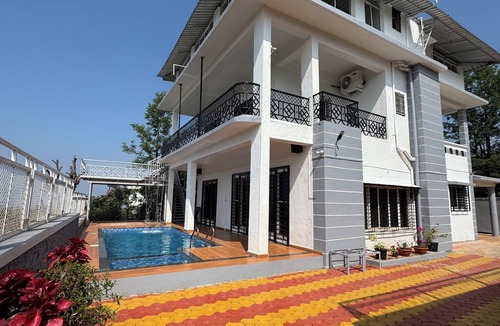 Wai Villa | Misty Mountain by Maheru – 5 bhk Luxury Villa with Scenic Views & Pool