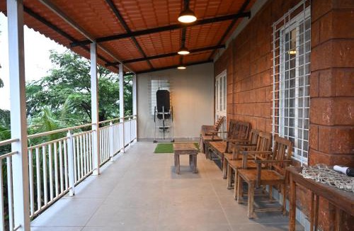 Ambavna House | Misty Mountains by Agarwal Homes