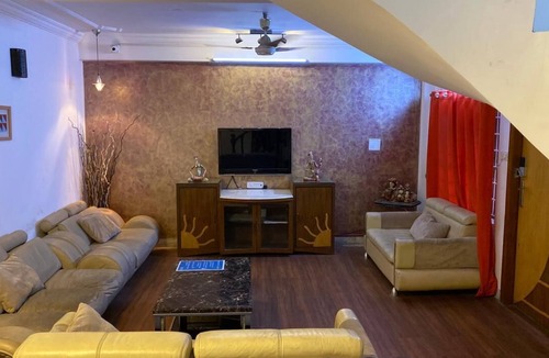 Banjara Hills Villa | Mithra Homes