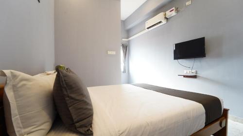 Coimbatore Hotel | MM Hotel Grey Luxury